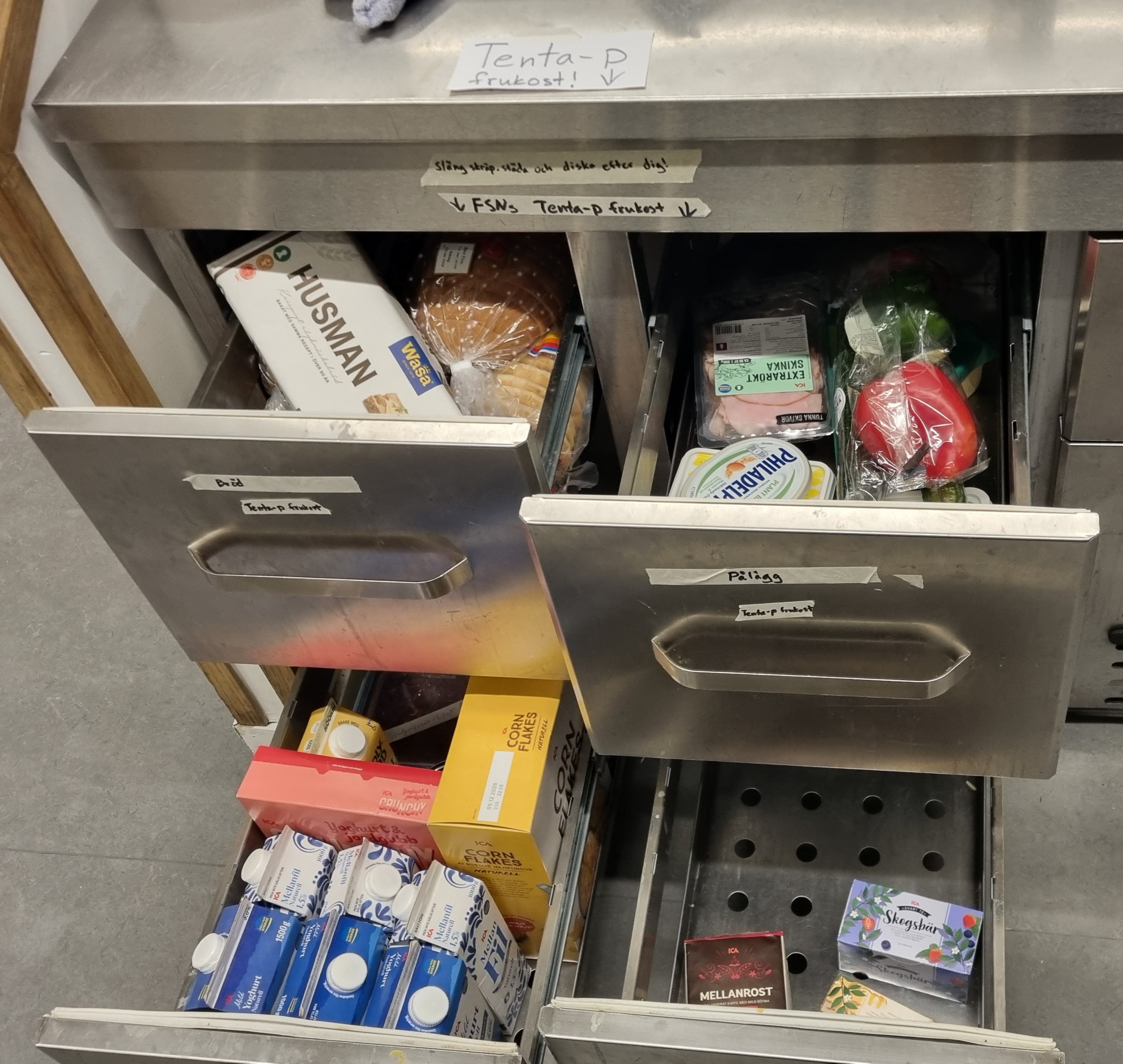 Auto-uploaded post attachment image